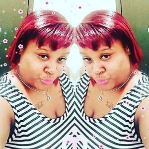 Meet your Posher, Lynn